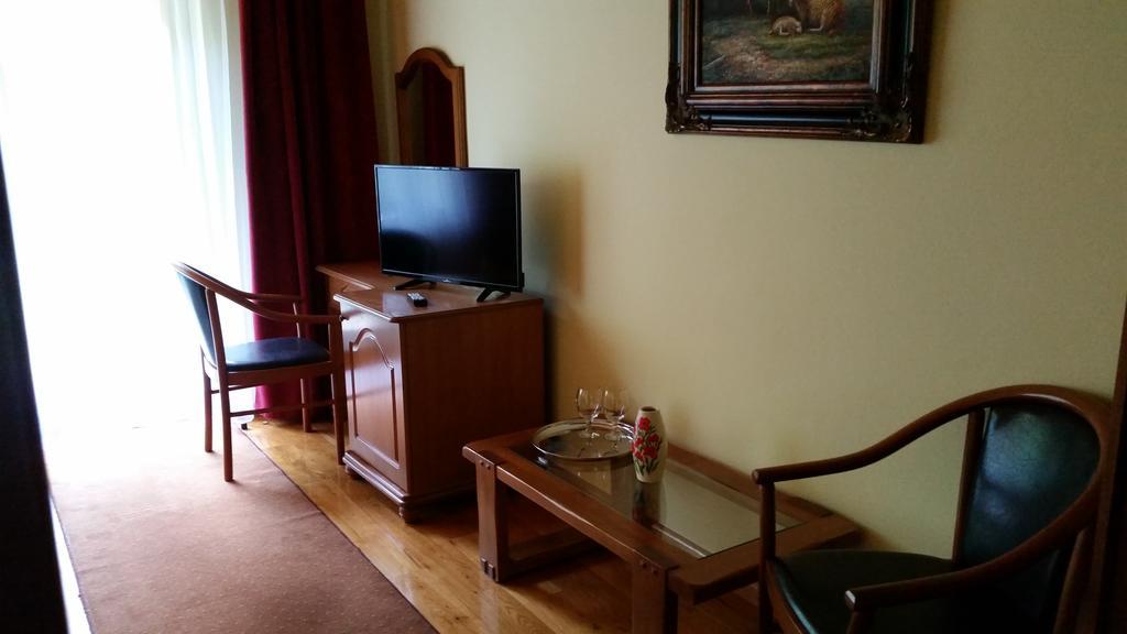 Pension Curmatura Stezii Răşinari Exterior foto